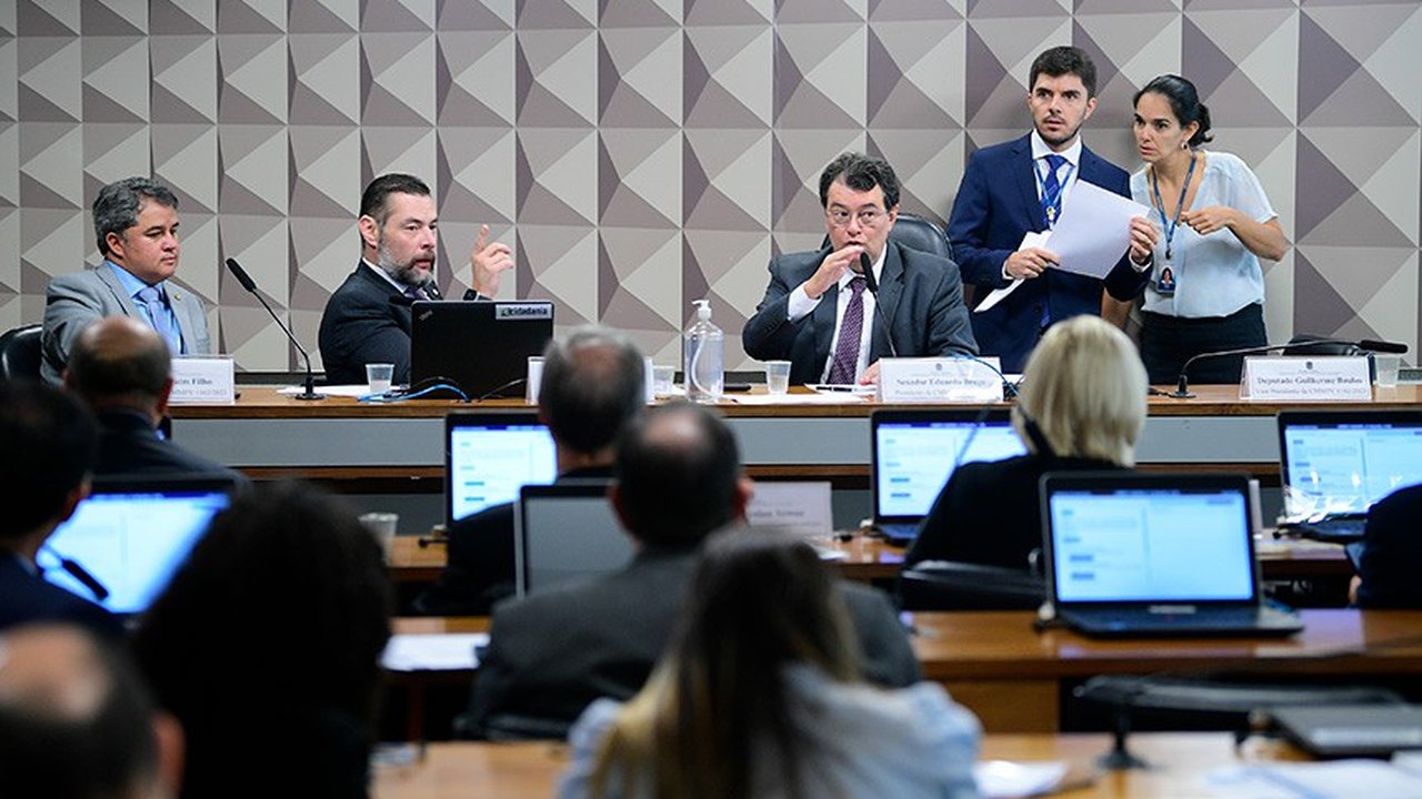 Relator teme fim do Minha Casa Minha Vida se STF mudar correção do FGTS