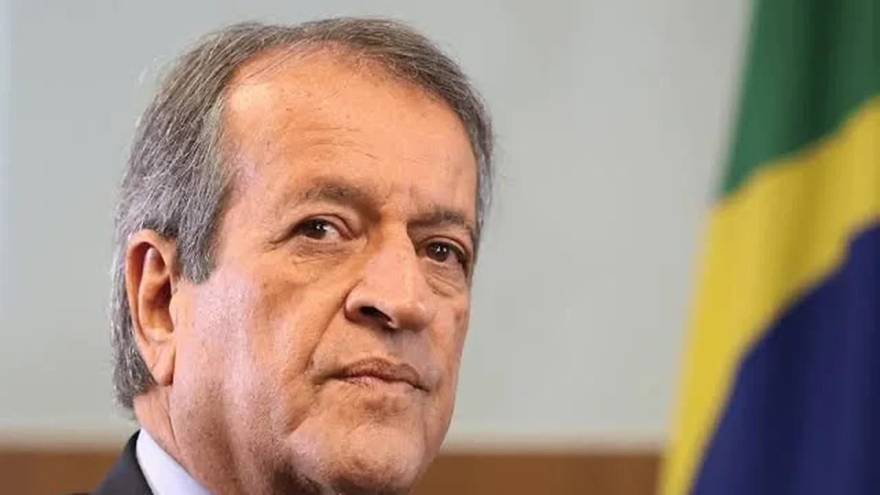 Renan diz que investigação contra Valdemar confirma alertas sobre proximidade com Arthur Lira