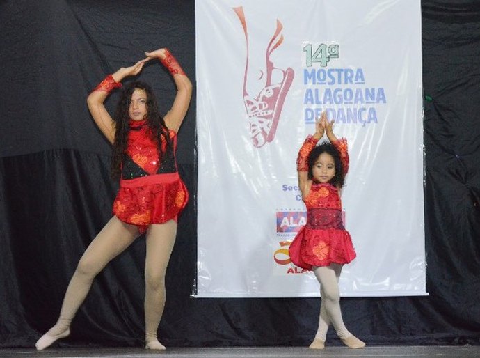 14ª Mostra Alagoana de Dança é realizada em Coruripe