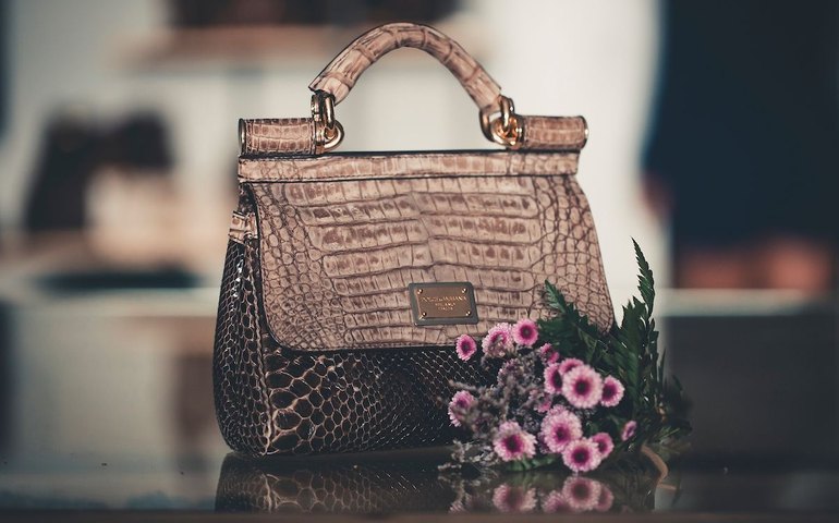 Luxo de segunda mão ganha impulso