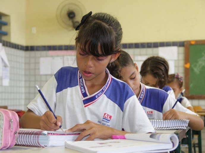 Educadores em Seminário do Programa Nacional do Livro Didático