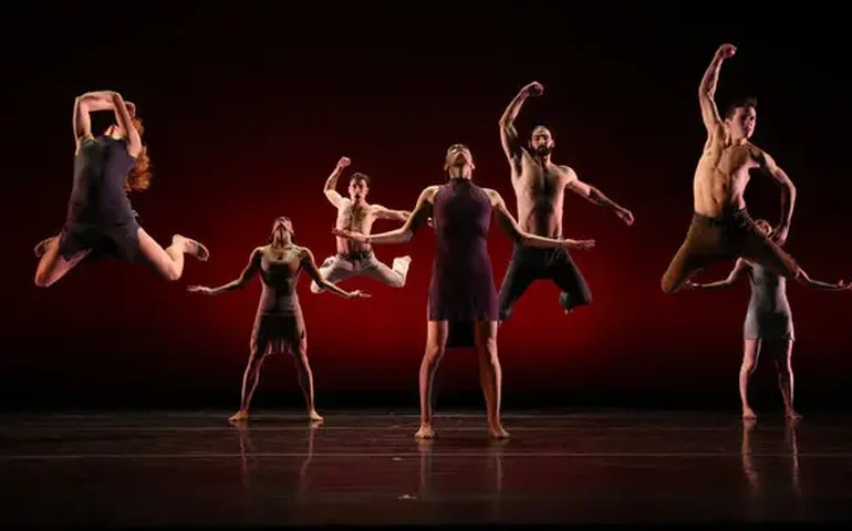 David Parsons volta ao Brasil com homenagem a Milton Nascimento