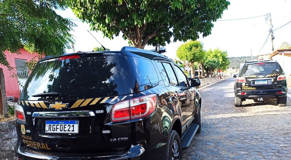 Polícia Federal cumpre mandado contra suspeita de falsificar documentos para obter empréstimo da Caixa em Sergipe