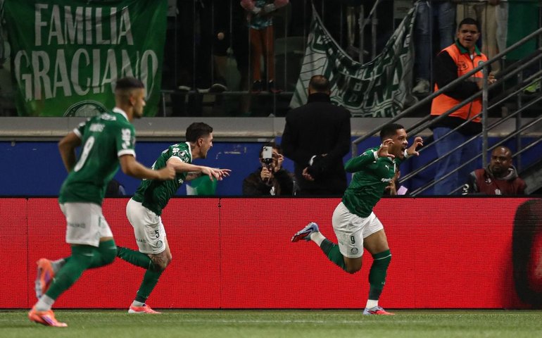 Palmeiras volta a derrotar o River e chega à semifinal da Libertadores