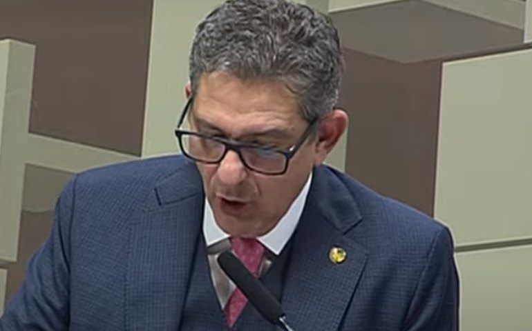 Relatório final pede o indiciamento de 15 envolvidos na tragédia ambiental em Alagoas