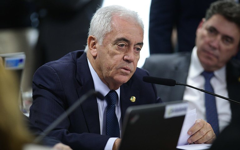 PSD anuncia apoio à indicação de Cristiano Zanin ao STF