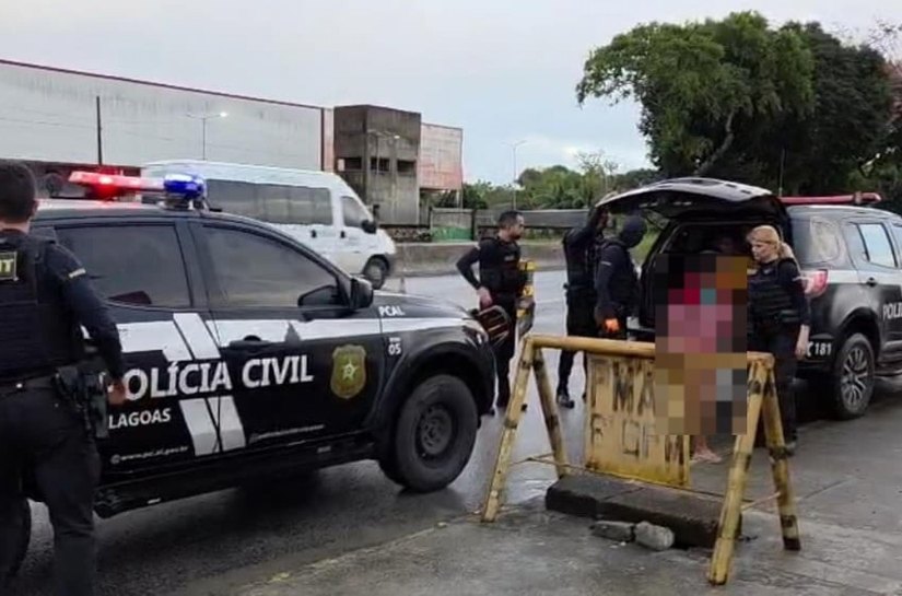 Polícia Civil prende quatro pessoas e apreende adolescente líder do “tribunal do crime” em Rio Largo