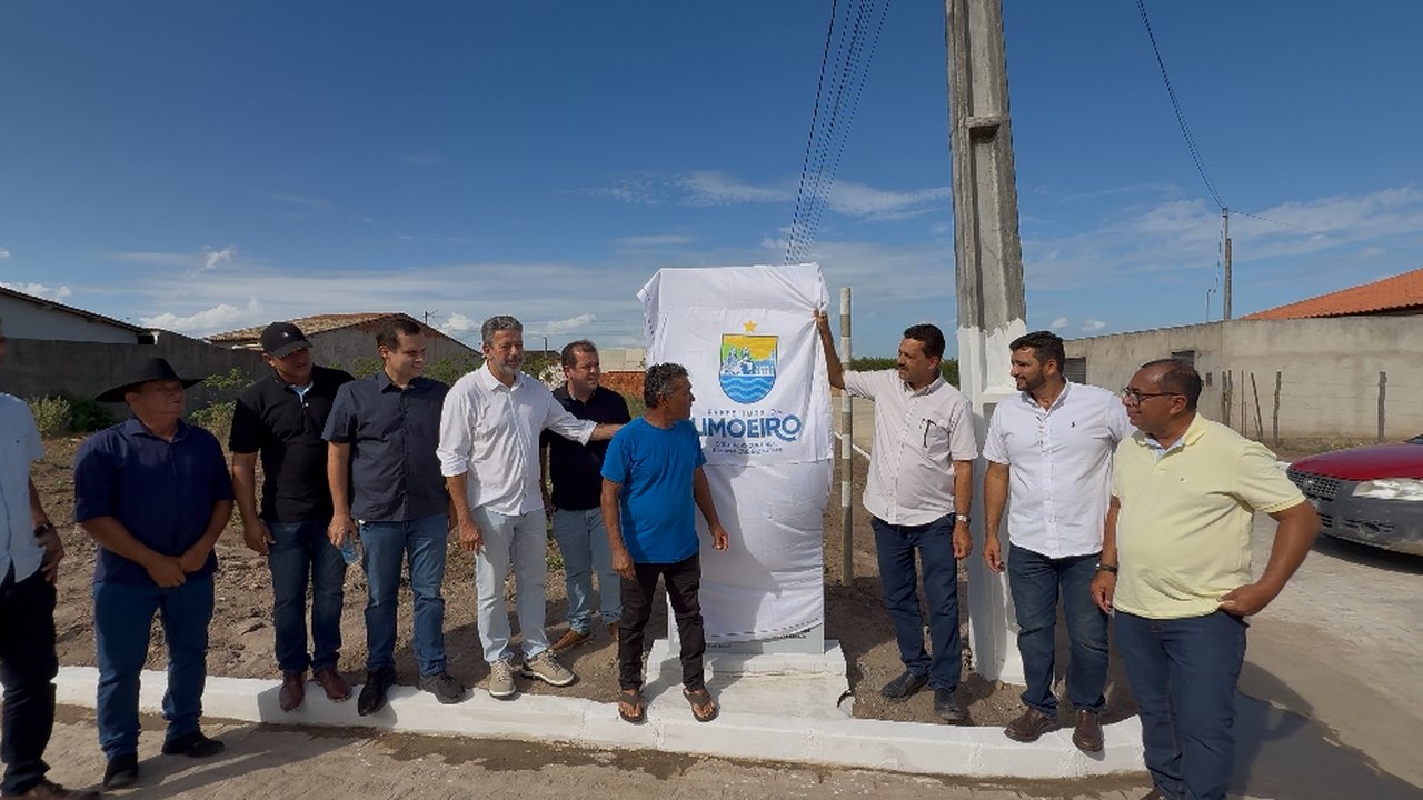 Marlan Ferreira realiza caravana de inaugurações e entrega importantes obras ao povo de Limoeiro de Anadia