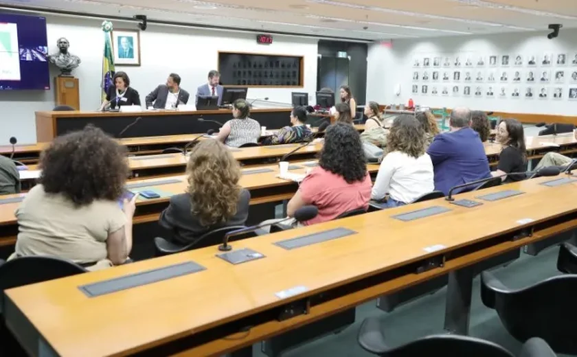 Comissão do Esporte debate marco legal dos jogos eletrônicos; assista