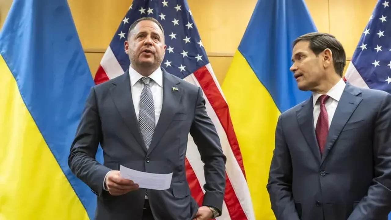 EUA e Ucrânia reformulam plano de paz apresentado por Trump