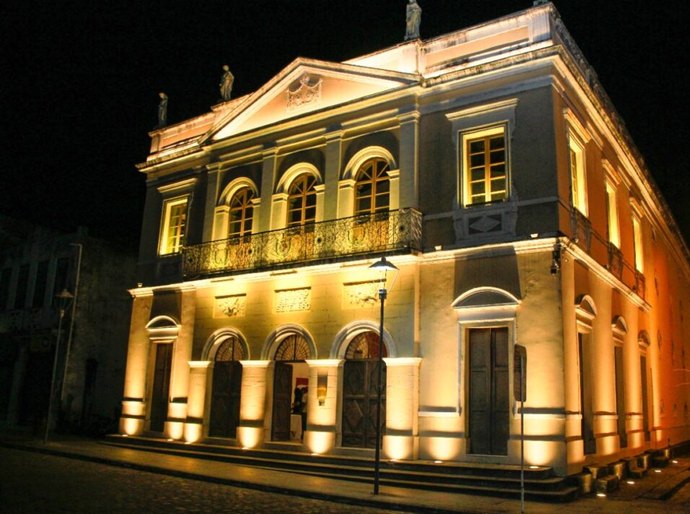 “Pluft, o Fantasminha” tem pré-estreia gratuita no Theatro Sete de Setembro