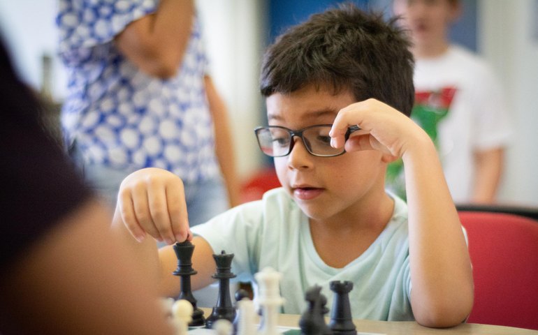 Biblioteca Pública Estadual Graciliano Ramos promove Tarde de Jogos para todas as idades