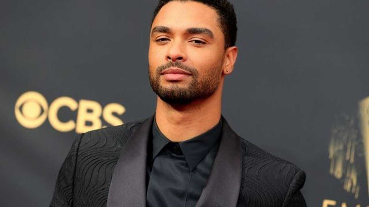 Regé-Jean Page é eleito o homem mais bonito do mundo, segundo a ciência