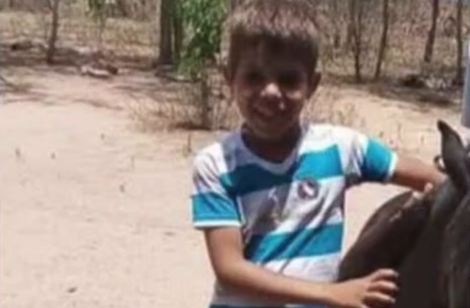 criança de 12 anos poço redodndo / Foto: Reprodução: Foto/ Redes Sociais