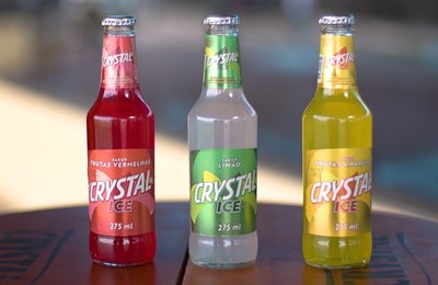 Crystal celebra 30 anos com embalagem comemorativa e reforça sua conexão com o interior do Brasil