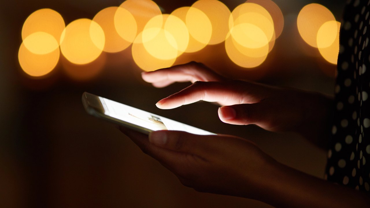 Roubo de celular aumentou 33% este ano no Leblon, bairro na Zona Sul do Rio onde tiros acertaram um homem durante assalto