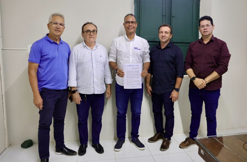 prefeitura-de-sao-cristovao-firma-parceria-com-a-osaf-para-construcao-de-cemiterio-vertical-com-beneficio-social-2025-10-27-68ffc1b39aa14 / Foto: Foto: Prefeitura de São Cristóvão