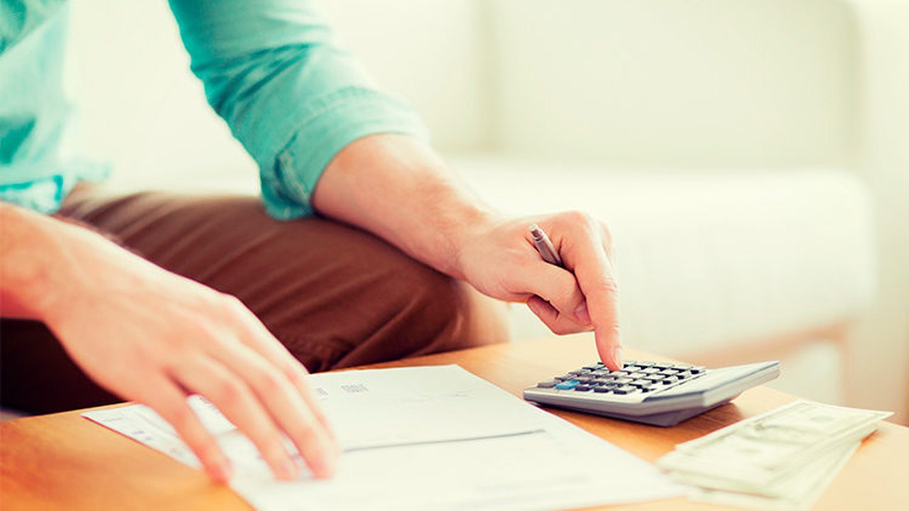 Calculadora criada pela Administradora Nacional permite calcular impacto do fim da escala 6x1