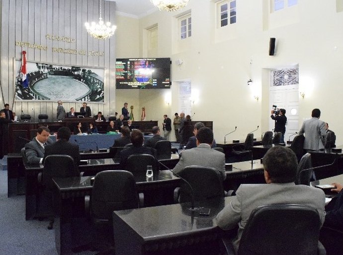 Deputados aprovam projeto de lei sobre Transparência e Acesso à Informação Pública