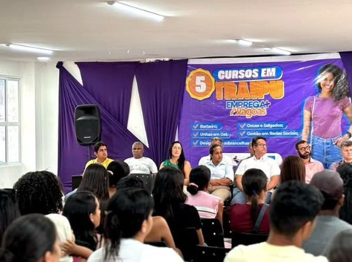 Emprega Mais Alagoas: solenidade marca abertura e início de cursos profissionalizantes em Traipu