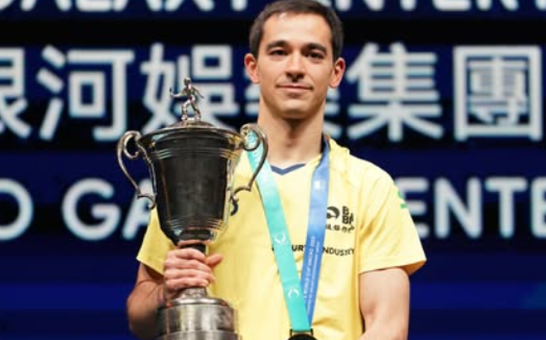 Hugo Calderano arrasa nigeriano, avança às quartas do Mundial e pode ter revanche olímpica