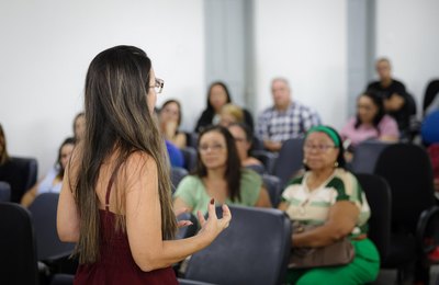 Seduc promove formação sobre atualizações do Plano Nacional de Educação