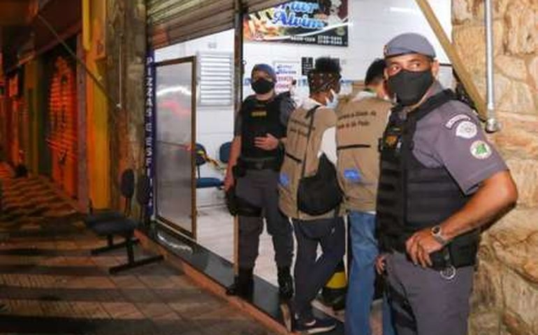 Bolsonarismo usa pandemia para atacar redes das PMs