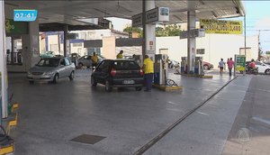 Alta no preço da gasolina revolta consumidores