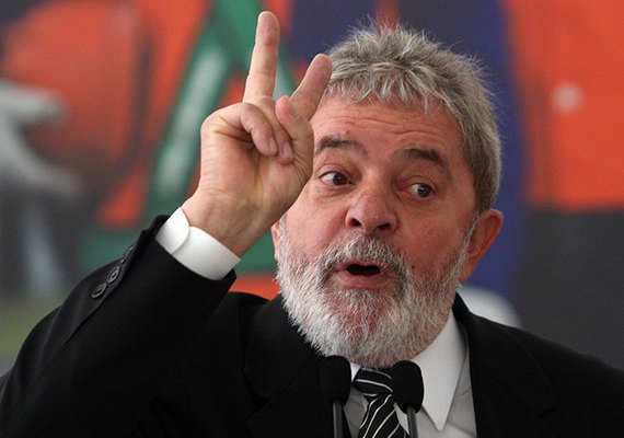 Lula culpa colonizadores por &#8221;atrasos na educação do Brasil&#8221;e gera polêmica em Portugal