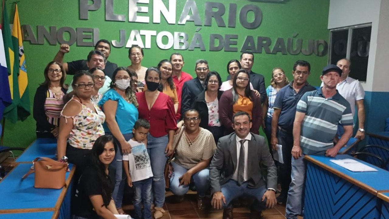 Em assembleia do Sinteal, trabalhadores da educação de Igaci rejeitam proposta de reajuste da prefeitura