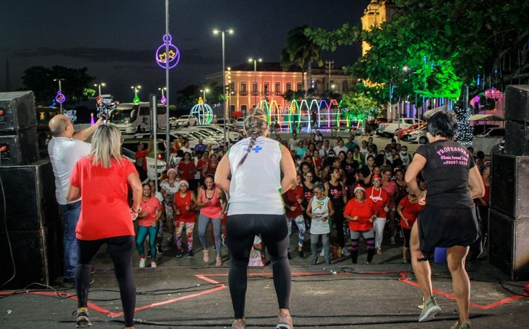 Aulão das Academias de Saúde movimenta programação do Penedo Luz
