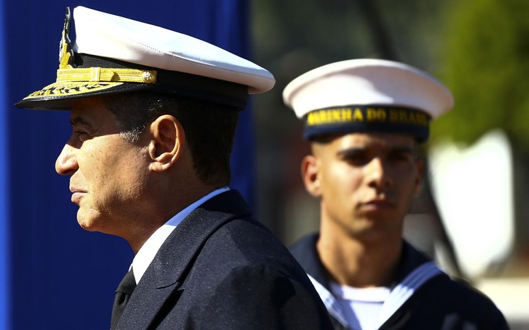 Ex-comandante da Marinha admite reuniões com Bolsonaro, mas nega existência de plano golpista