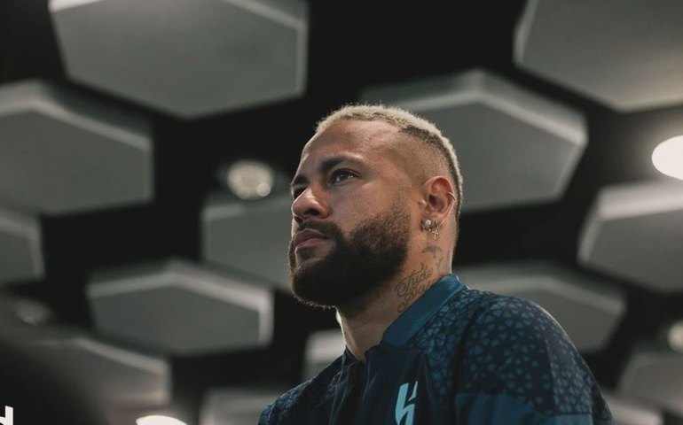 Neymar é criticado nas redes por vídeo fazendo musculação: 'inimigo da execução'