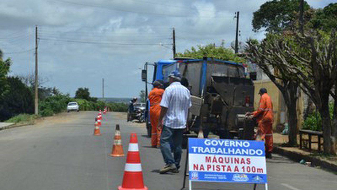 Teotonio inaugura acesso de Palmeira de Fora à BR 316