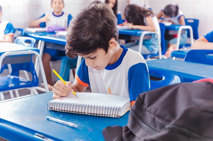 Maceió celebra Dia do Professor com avanços históricos na rede de ensino