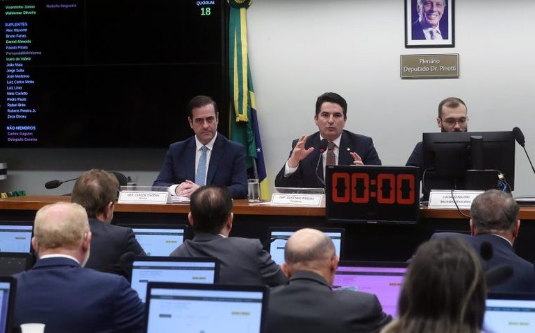 CPI da Americanas adia votação de relatório final