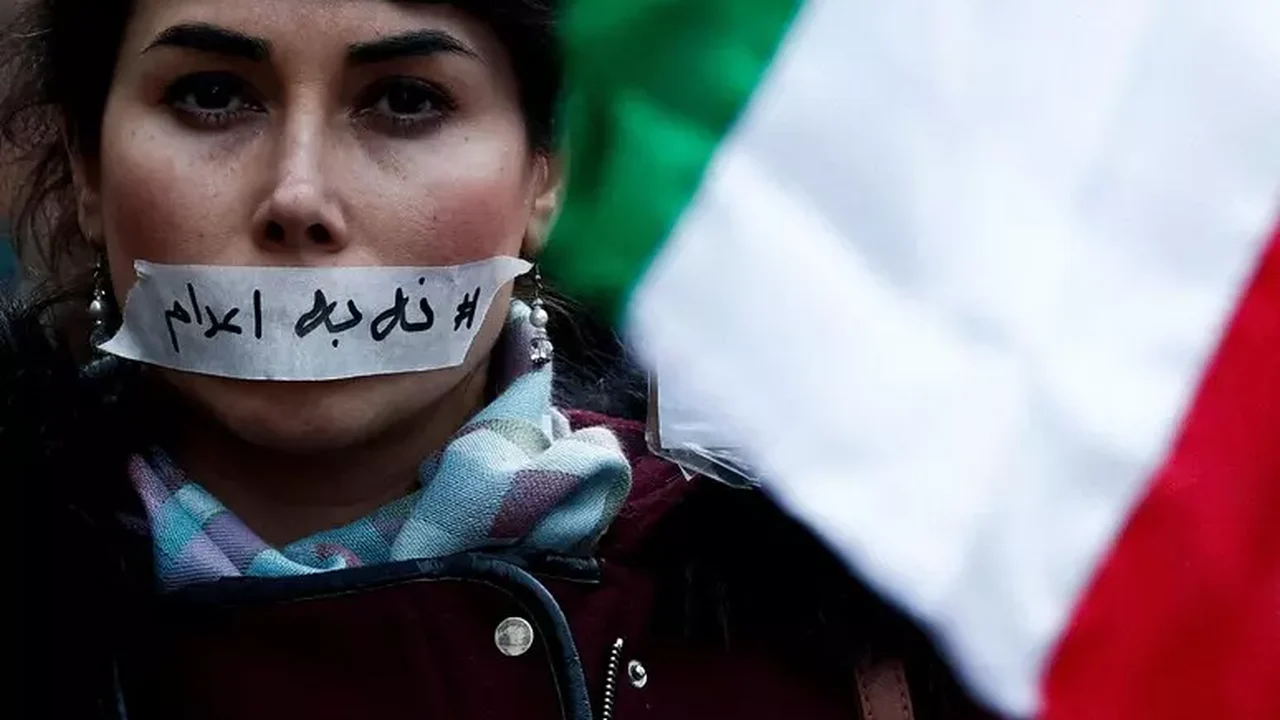 Irã publica lista com nomes de 2.986 mortos em protestos