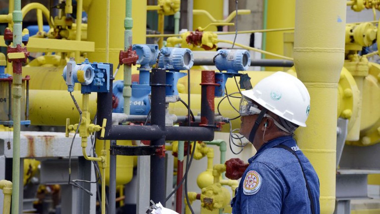 Produção industrial recua em 11 de 15 locais em setembro ante mesmo mês de 2020