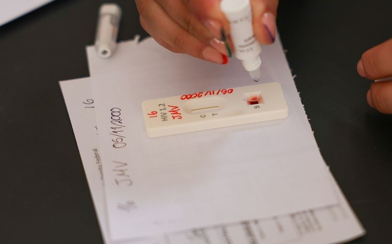 Brasil celebra avanços neste Dia Mundial de Luta contra o HIV
