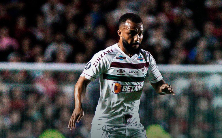 Fluminense empata no fim contra o Argentinos Juniors em jogo com expulsões e atacante no gol