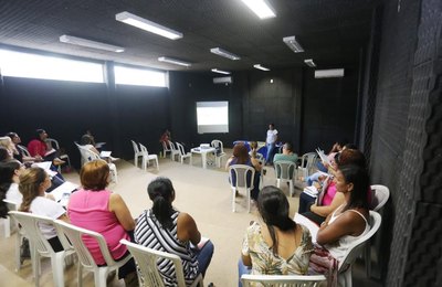 Secretaria de Educação realiza formação com articuladores das escolas municipais de Marechal
