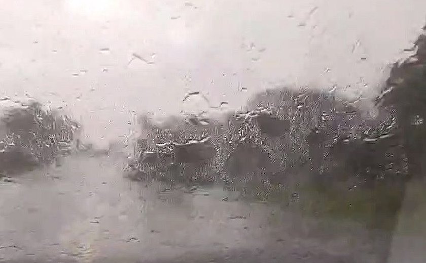 Seis municípios do sertão alagoano tem alerta de chuvas e vento forte