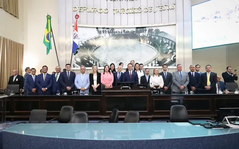 Fevereiro chegou, legislativos em posse e, na real, o que mudou em sua vida?