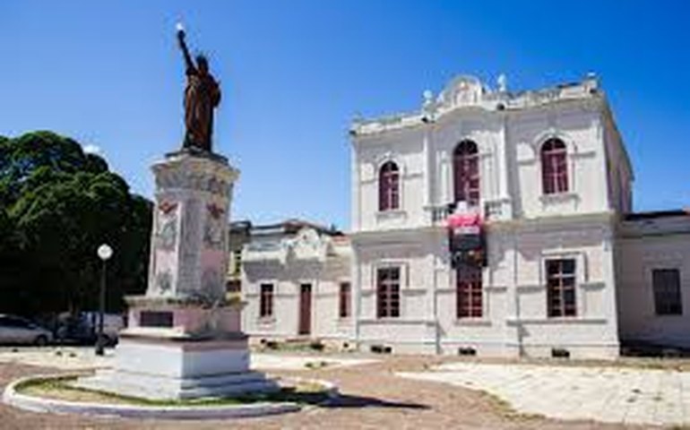 Museu da Imagem e do Som recebe doação de acervo de fotografias