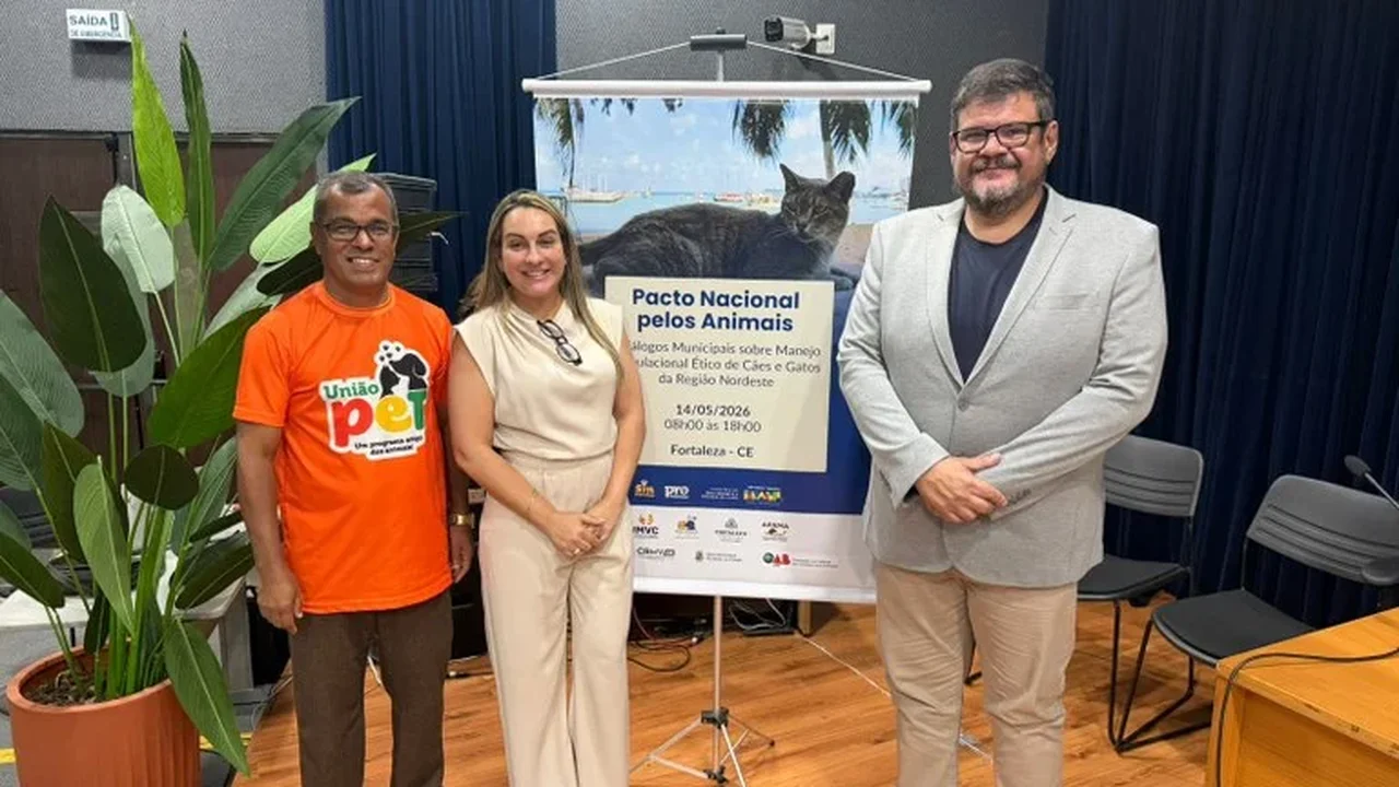 Grupequi da Ufal lidera curso de manejo ético de cães e gatos em encontro Nacional
