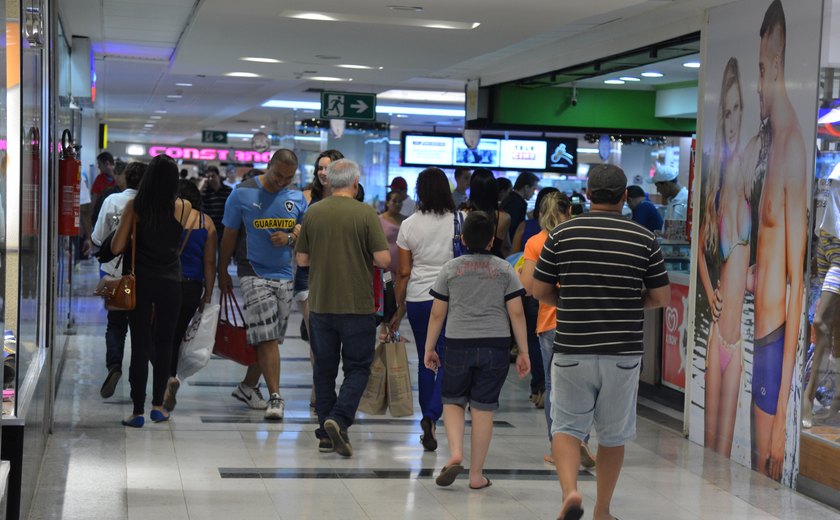 IBGE aponta que varejo está 9,9% acima do período pré-pandemia