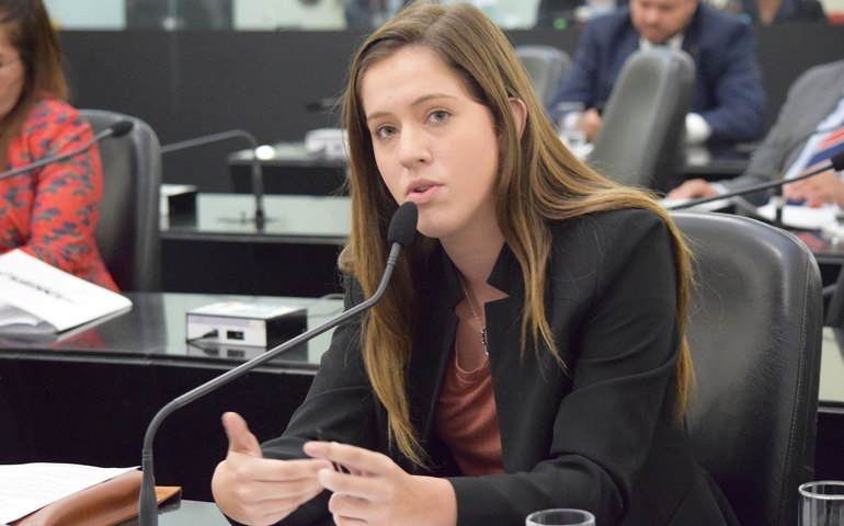 Deputada Cibele Moura representa Alagoas em encontro nacional do PSDB