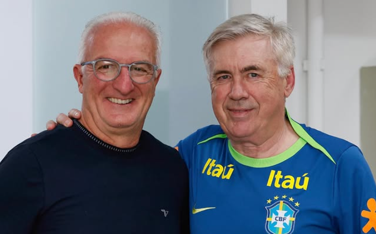 Dorival Júnior reencontra seleção e posa ao lado de Ancelotti em treino no CT do Corinthians
