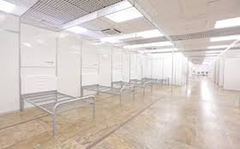 Luz, ruído e cuidado no hospital de campanha do Anhembi