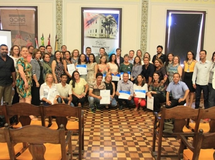 Seduc e Sebrae certificam professores em curso de empreendedorismo